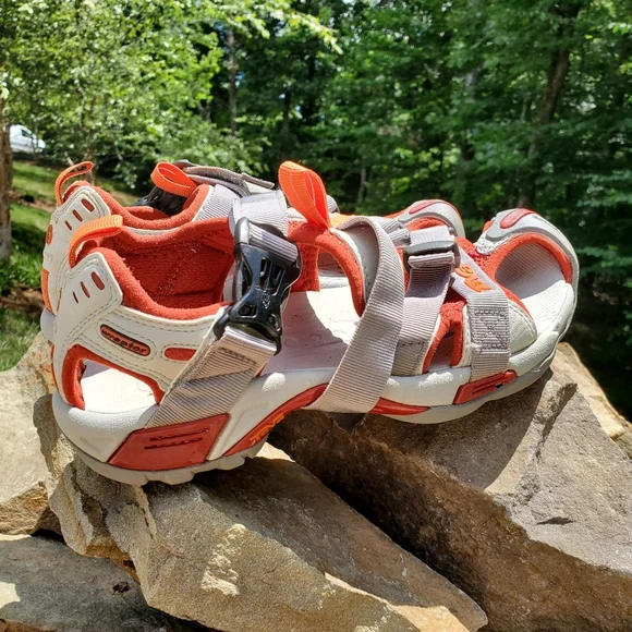 Teva Women's Karnali Wraptor Sport Sandal - Picture 6 of 13